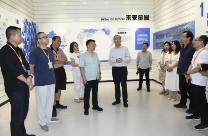 1757895051127873.jpg 1757895051127873.jpg