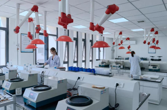 1761878455124086.jpg wechat_2025-10-31_103933_713.jpg